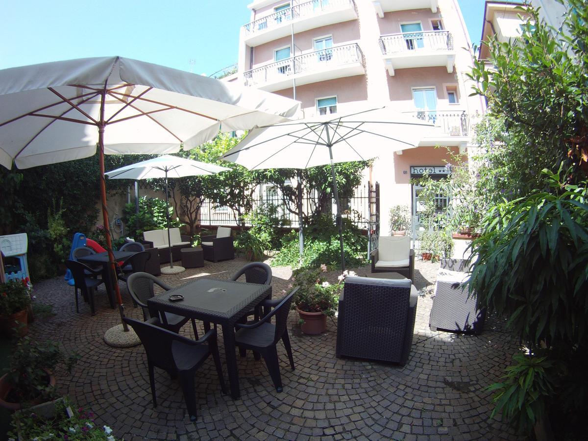 Hotel Graziella Spotorno Eksteriør billede